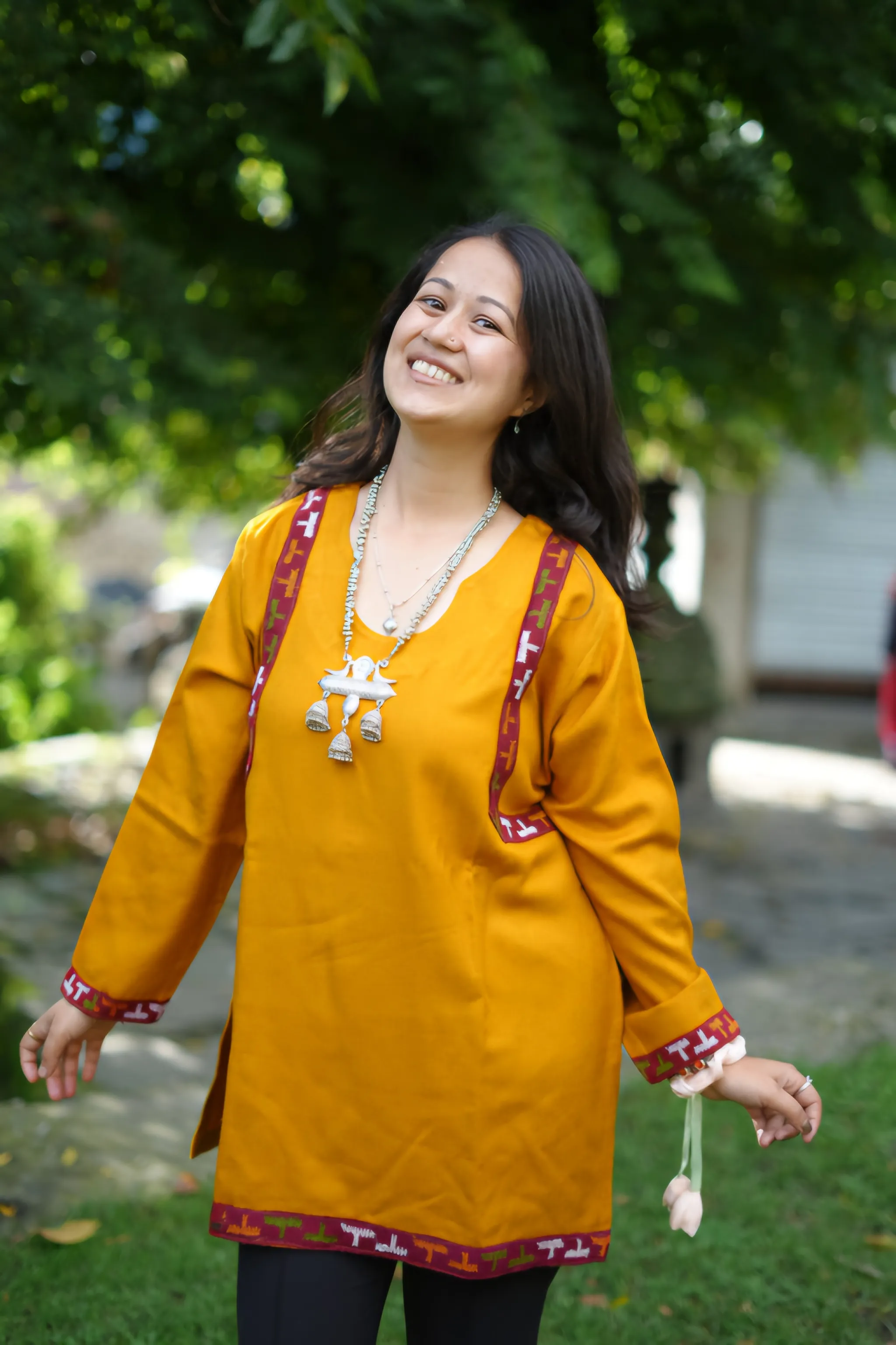 kullu kurti short side border